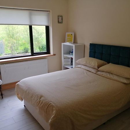 Great Lawn Kinisi 16K From The Town Centre V93 Hv56 Bed & Breakfast Laune Bridge Ngoại thất bức ảnh