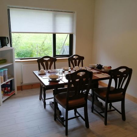 Great Lawn Kinisi 16K From The Town Centre V93 Hv56 Bed & Breakfast Laune Bridge Ngoại thất bức ảnh